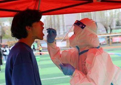 延边州:高三师生核酸检测确保复课安全