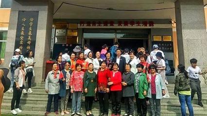 红军小学安图三小举行红色基因代代传庆“六一”运动会